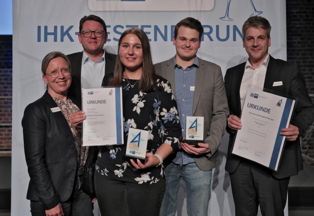 Doppelte Auszeichnung für die RAS bei der IHK-Bestenehrung 2022